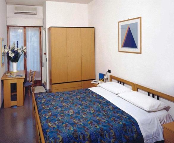 Hotel Capitol Pesaro Exterior photo